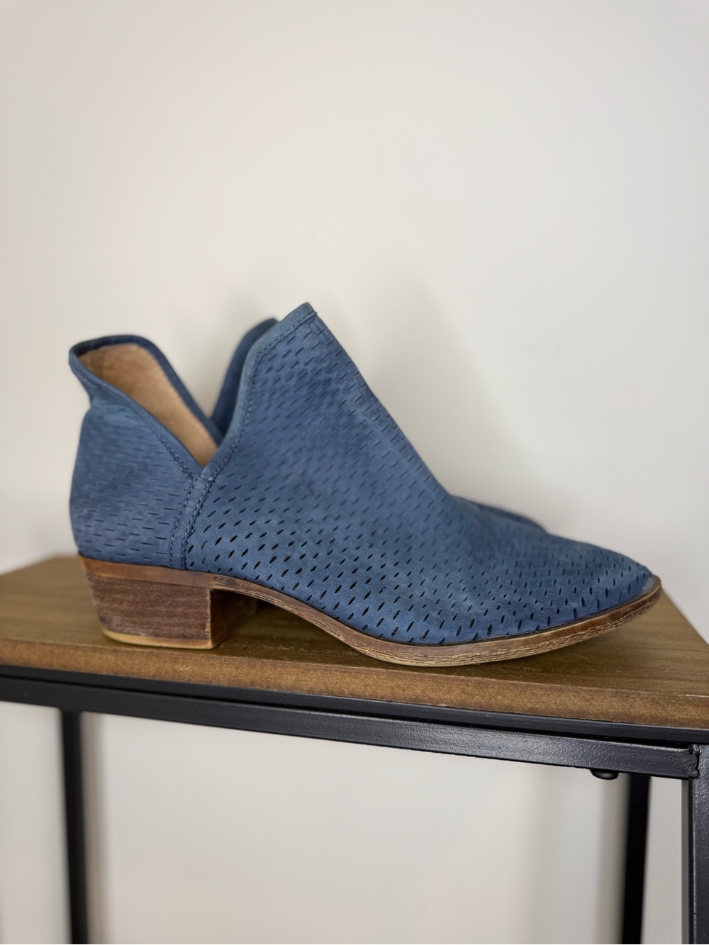 Lucky Brand Women's Baley perforated slip-on ankle booties